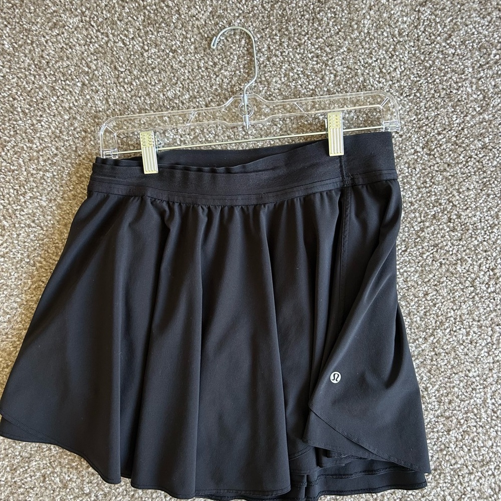 Lululemon court rival skirt, high rise, long, size 8